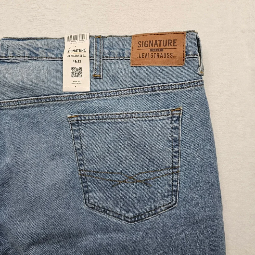 Signature Levi Strauss Mens 48x31‎ Blue Light Wash Loose Fit Jeans Denim New